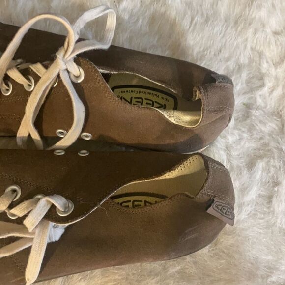 Keen shoes 9.5 (5220) - Picture 5 of 8